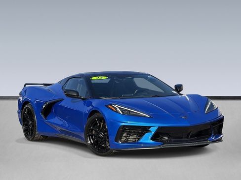 Used 2024 Chevrolet Corvette Stingray Convertible w/ Z51 Performance Package RWD image 1