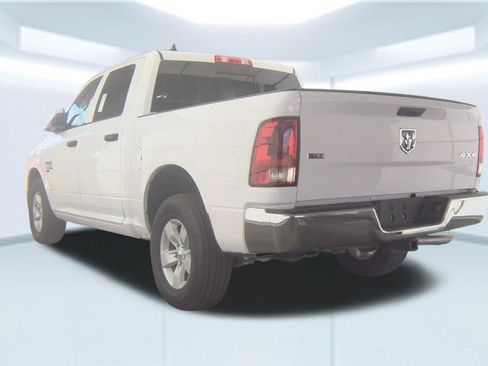 Used 2023 RAM 1500 Classic SLT w/ Trailer & Traction Group image 4