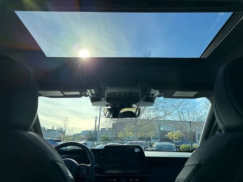 New 2026 Subaru Outback Limited AWD/4WD image 13