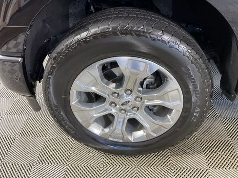 Used 2023 Ford F150 Platinum w/ Equipment Group 701A High image 5