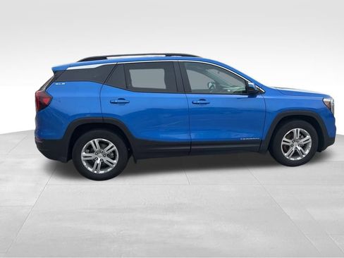 Certified 2024 GMC Terrain SLE w/ Driver Convenience Package image 17