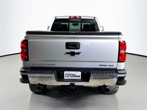 Used 2015 Chevrolet Silverado 2500 LTZ w/ LTZ Plus Package AWD/4WD image 8