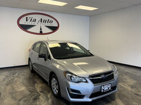 Used 2016 Subaru Impreza 2.0i image 1