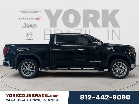 Used 2023 GMC Sierra 1500 SLT w/ SLT Convenience Package image 6