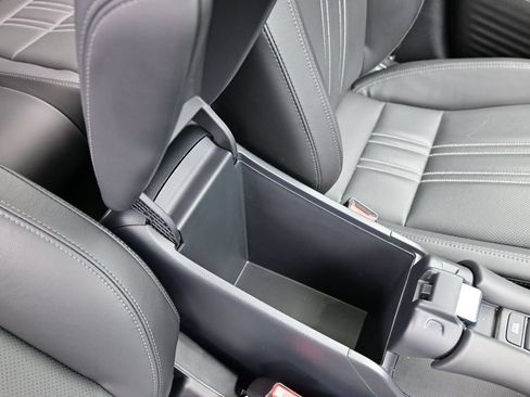 Used 2025 Honda HR-V EX-L image 36