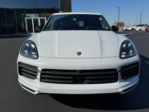 Used 2023 Porsche Cayenne S Platinum image 9