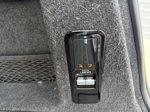 Certified 2023 Land Rover Range Rover Sport SE image 19