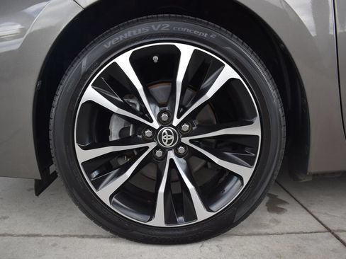 Used 2017 Toyota Corolla XSE w/ Carpet Mat Package (TMS) FWD image 13
