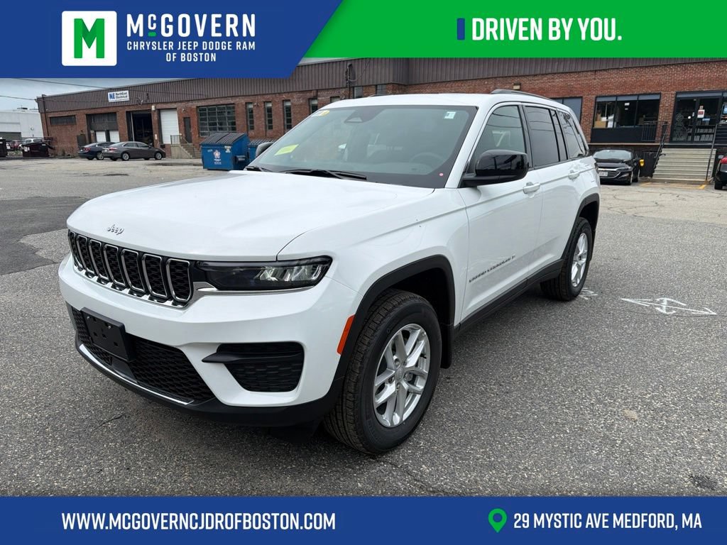 New 2026 Jeep Grand Cherokee Laredo X AWD/4WD image 1