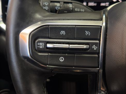 Used 2025 GMC Terrain Elevation AWD/4WD image 22