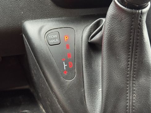Used 2025 RAM ProMaster 2500 w/ Convenience Group FWD image 23