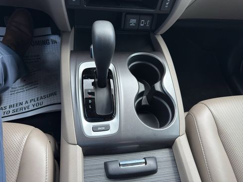 Used 2018 Honda Ridgeline RTL-T image 13