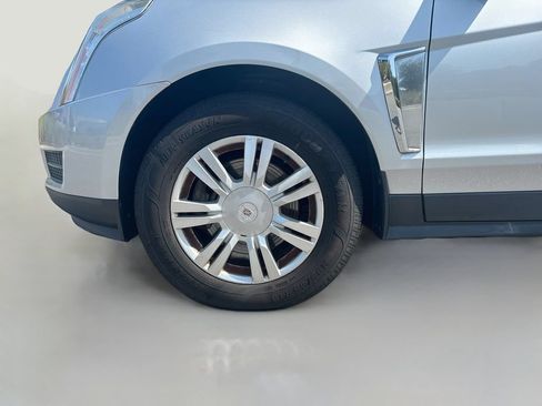 Used 2016 Cadillac SRX Luxury FWD image 13