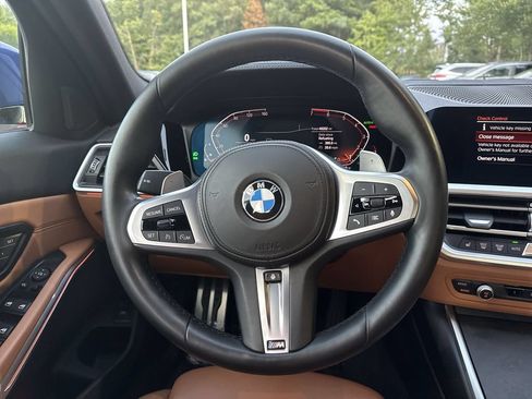 Used 2020 BMW 330i xDrive Sedan AWD/4WD image 11