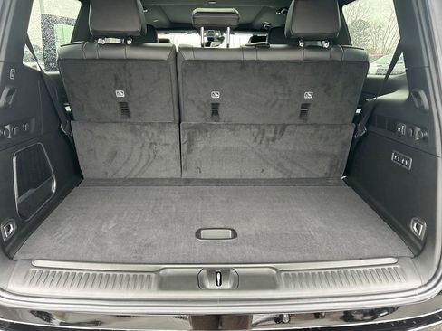 New 2026 Jeep Grand Wagoneer Limited image 16