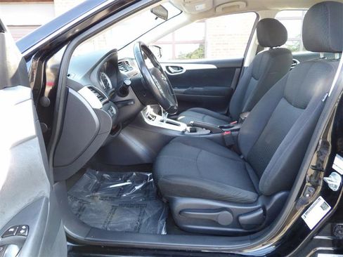 Used 2013 Nissan Sentra SR w/ Driver Pkg image 10