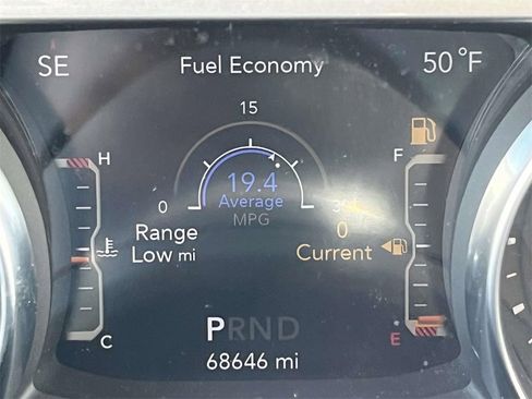 Used 2020 Jeep Wrangler Unlimited Sahara image 22