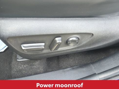 Used 2024 Toyota Highlander XLE image 22