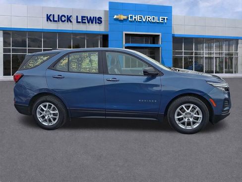 Used 2024 Chevrolet Equinox LS FWD image 9