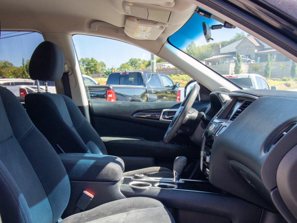 Used 2015 Nissan Pathfinder S FWD image 19