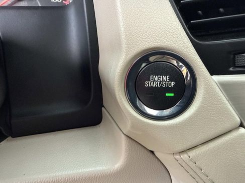 Used 2015 GMC Yukon Denali w/ Touring Package image 36