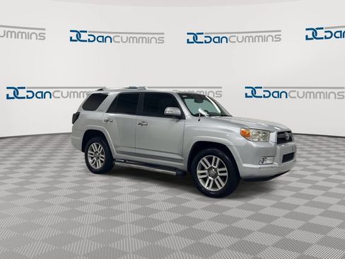 Used 2013 Toyota 4Runner Limited AWD/4WD image 2