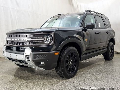Used 2025 Ford Bronco Sport Badlands w/ Badlands Tech Package AWD/4WD image 2