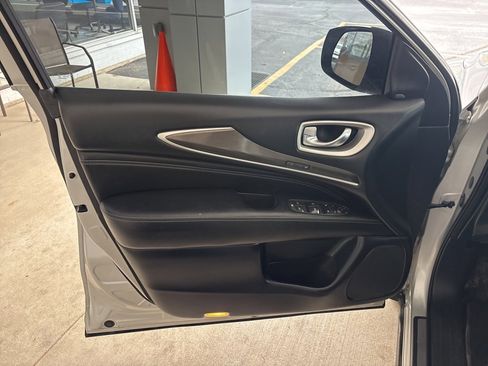 Used 2020 INFINITI QX60 Luxe image 6