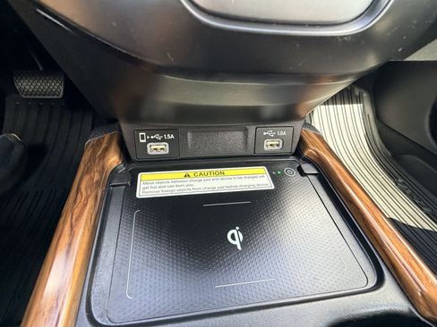 Used 2021 Honda CR-V Touring image 30