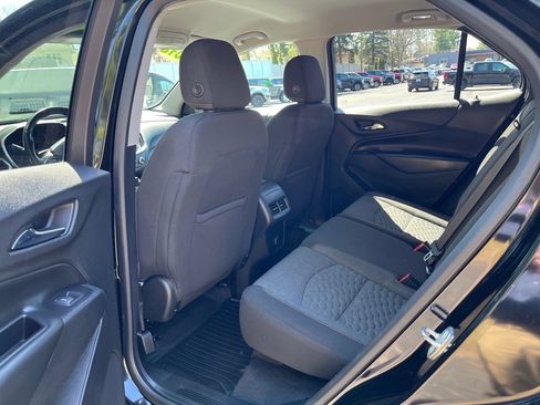 Used 2018 Chevrolet Equinox LT image 10