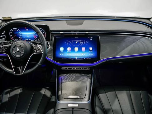 Used 2026 Mercedes-Benz E 350 Sedan image 12