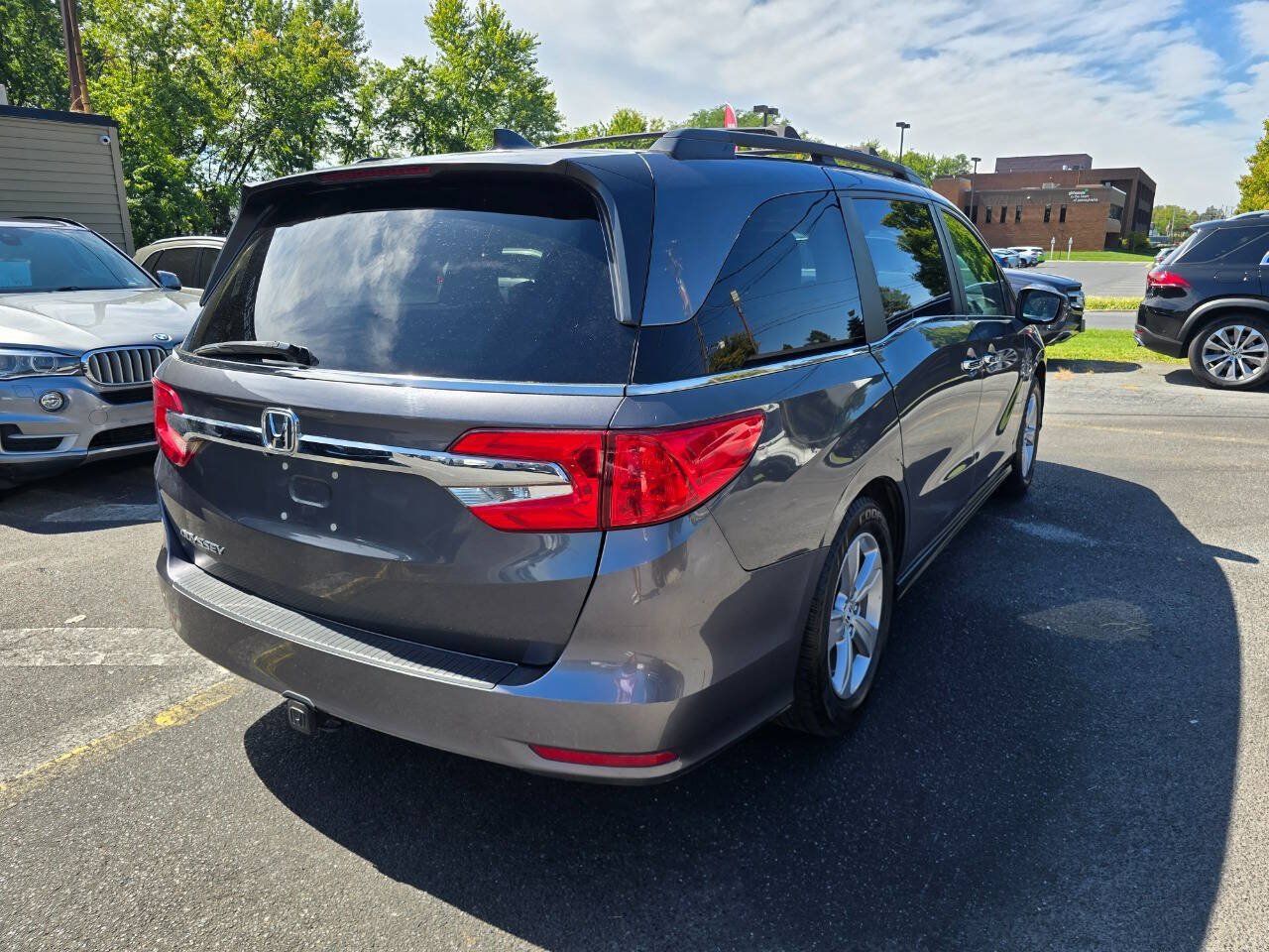 Used 2018 Honda Odyssey EX-L image 3