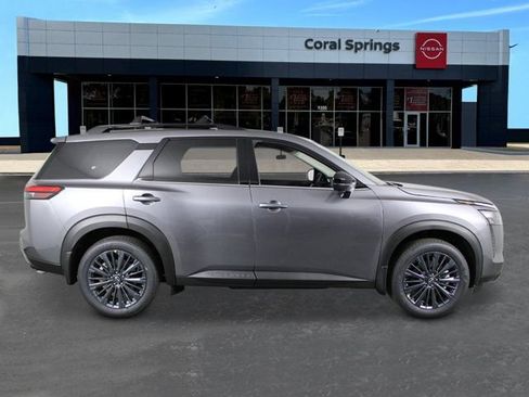 New 2026 Nissan Pathfinder SL w/ SL Premium Package FWD image 6