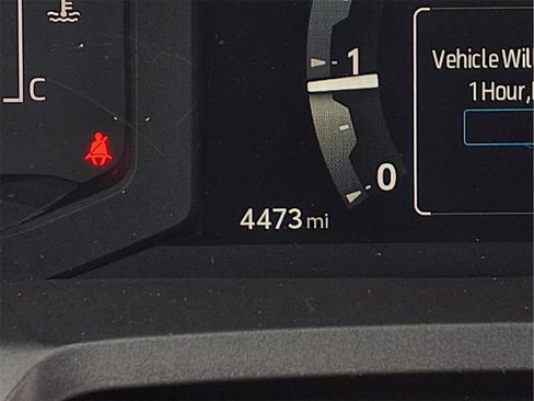 Certified 2025 Toyota Tacoma SR5 image 28