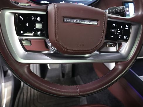 Used 2025 Land Rover Range Rover SE AWD/4WD image 41