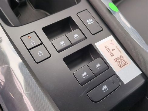 New 2025 Hyundai Ioniq 6 Limited image 11