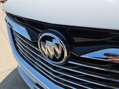 Used 2023 Buick Enclave Essence w/ Experience Buick Package image 29