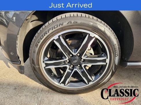 Used 2020 Ford Expedition Max Limited w/ Texas Edition Package image 15