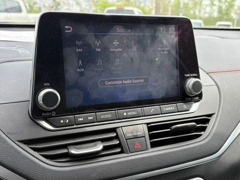 Used 2022 Nissan Altima 2.5 SR image 10