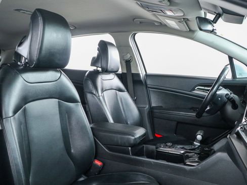 Used 2023 Kia Sportage EX image 26