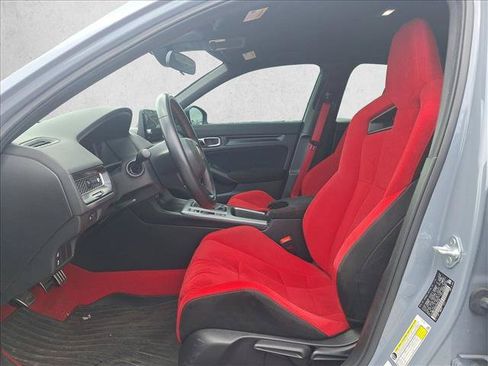 Used 2023 Honda Civic Type R image 7