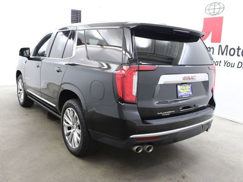 Used 2022 GMC Yukon Denali AWD/4WD image 3