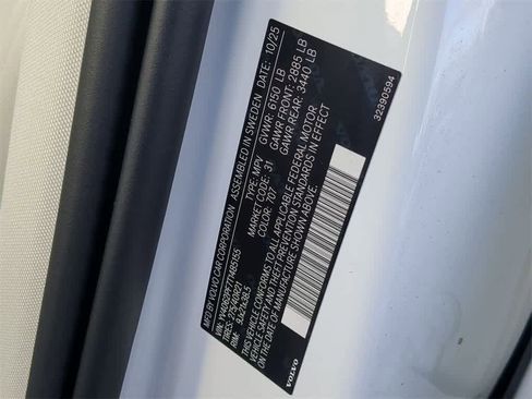 New 2026 Volvo XC90 B6 Ultra w/ Protection Package image 33