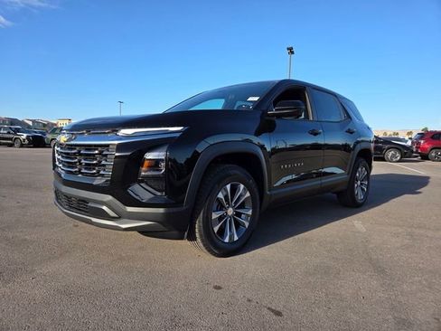 New 2026 Chevrolet Equinox LT AWD/4WD image 2