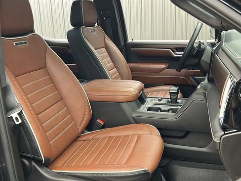 Used 2024 GMC Sierra 1500 Denali Ultimate image 41