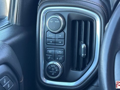 Certified 2022 GMC Sierra 1500 AT4 w/ AT4 Carbonpro Edition AWD/4WD image 30