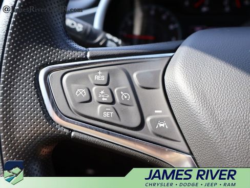 Used 2024 Chevrolet Malibu LT FWD image 25