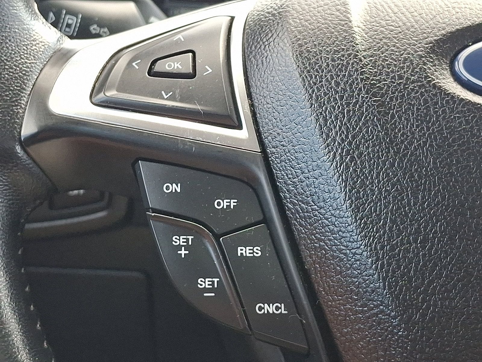 Used 2023 Ford Edge SEL w/ Convenience Package AWD/4WD image 20