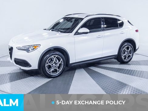 Used 2022 Alfa Romeo Stelvio Sprint image 4