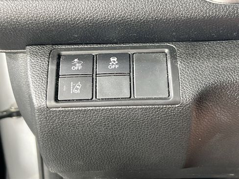 Used 2018 Honda Civic Sport Touring image 10